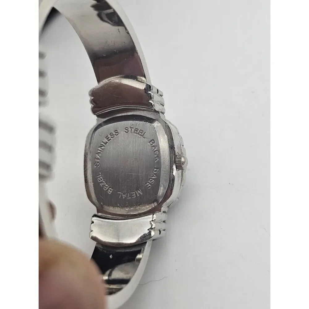 Japan Movement Quartz Watch Silver Tone Bracelet With Blue Accent